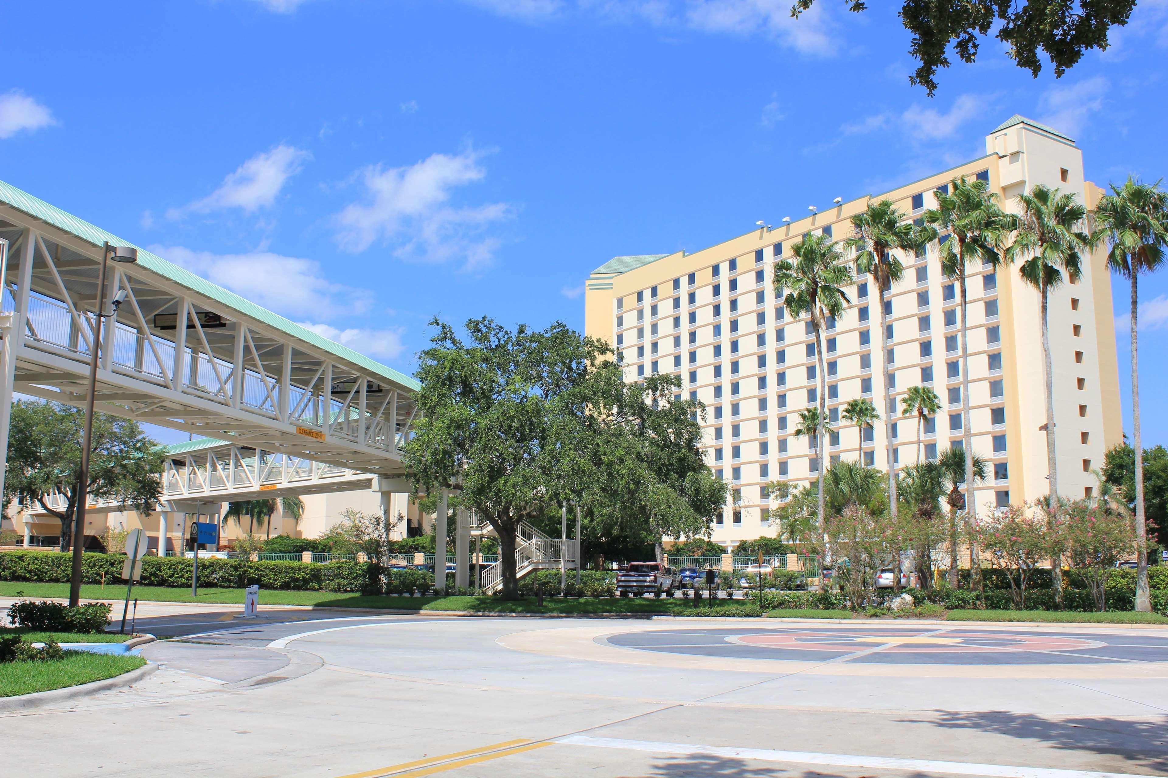 Rosen Plaza Hotel Orlando Convention Center Williamsburg Екстер'єр фото
